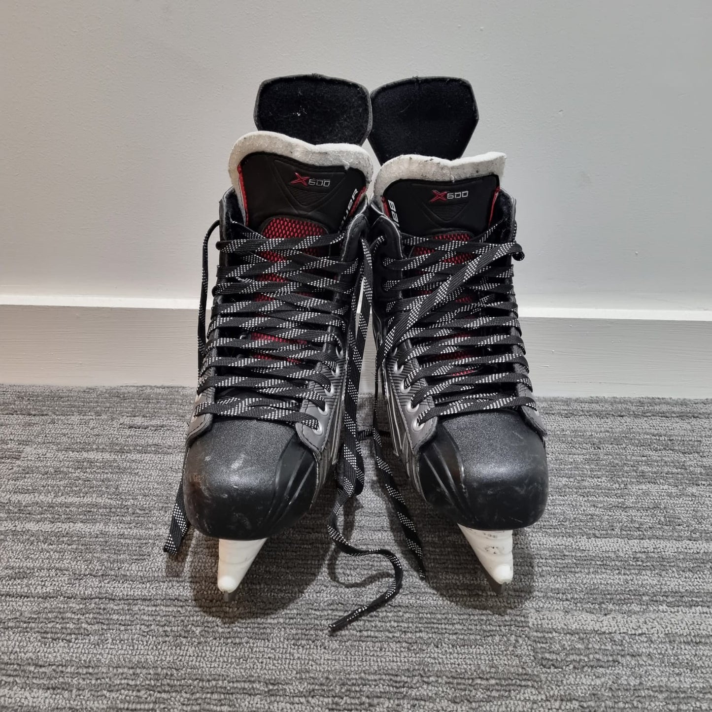 2nd Hand Bauer X600 Box 8 (8.5 UK)