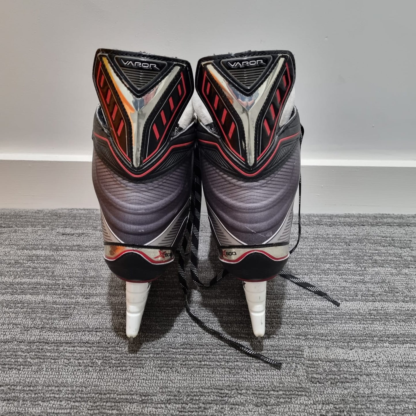 2nd Hand Bauer X600 Box 8 (8.5 UK)